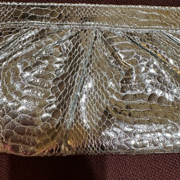 Bundle of 3 faux snakeskin clutches - Picture 9 of 10